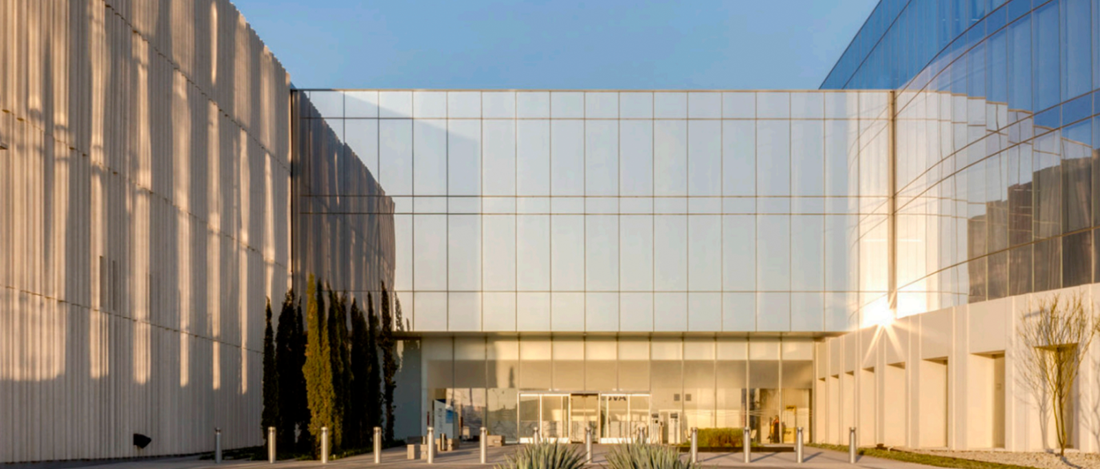 Construcción y gestión de centro de datos​